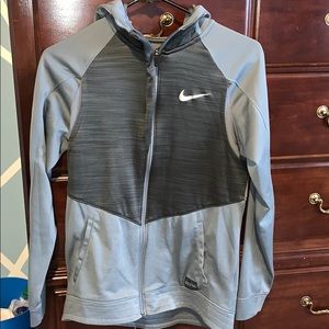 Nike Elite Women’s basketball zip up